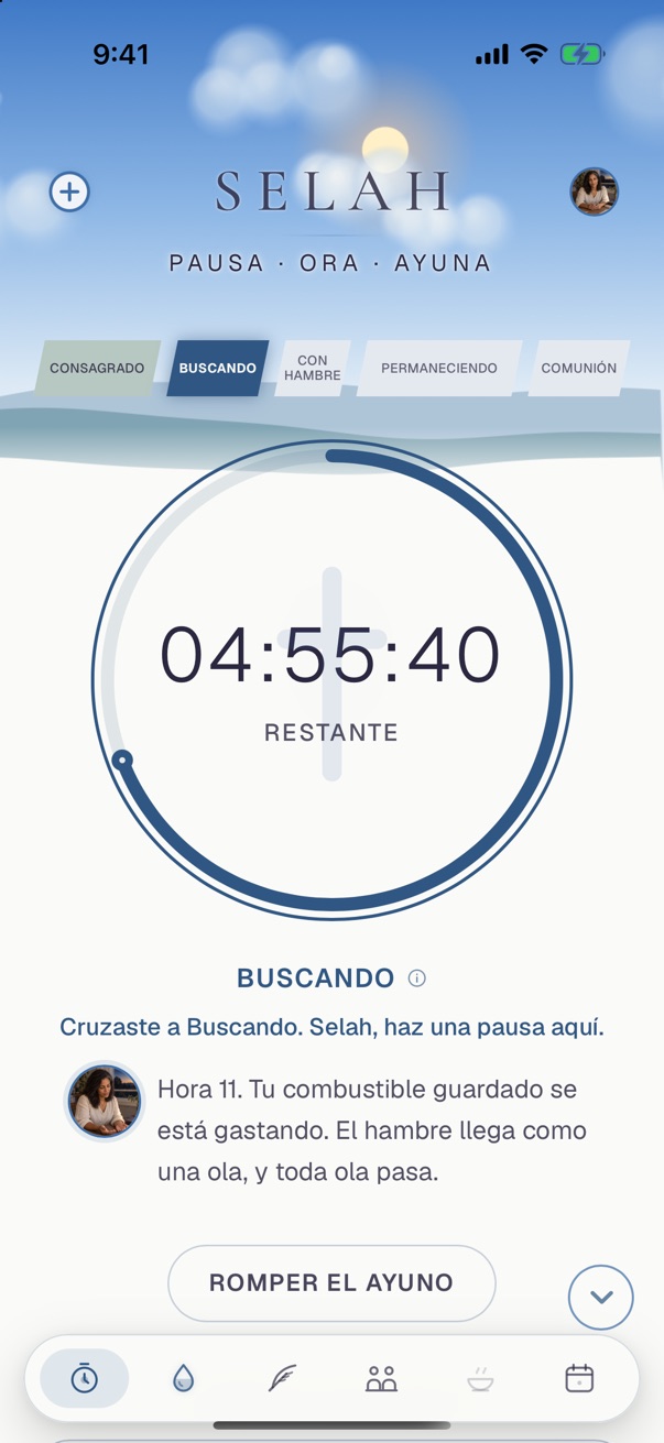 La sala de ayuno de día: el anillo alrededor del tiempo restante, la etapa Buscando y el botón Romper el ayuno.